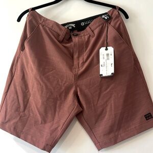 NWT Billabong shorts size 31
